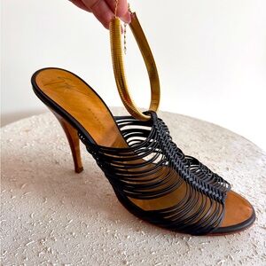 Giuseppe Zanotti ankle bracelet sandals.